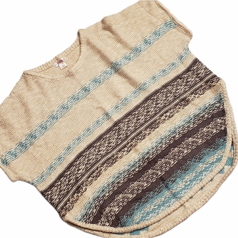 Lite and Airy Knit Top, Size L - Picture 9 of 9